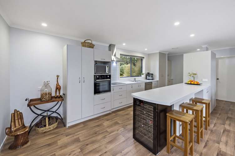 737 Downs Road West Eyreton_7