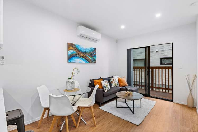 12b Woodhouse Place West Harbour_10