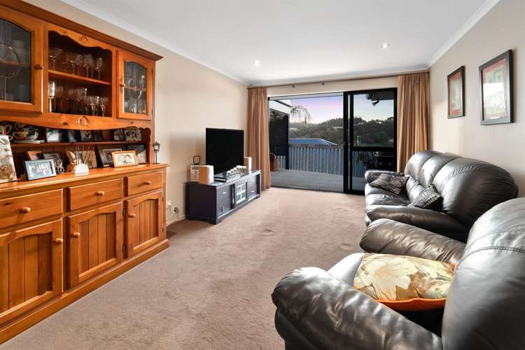 28 Hawaiian Parade Arkles Bay_7