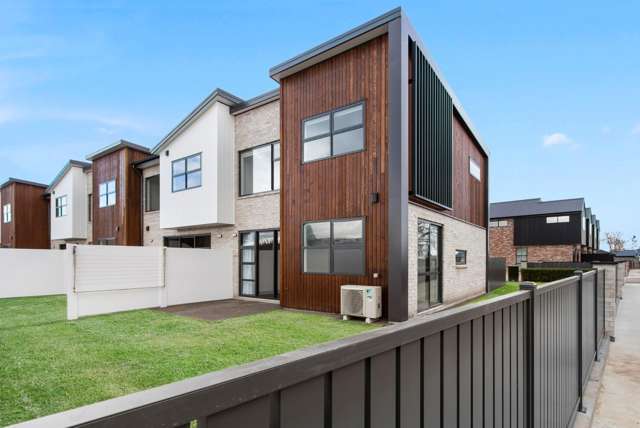 1/102 Swayne Road 11373_1