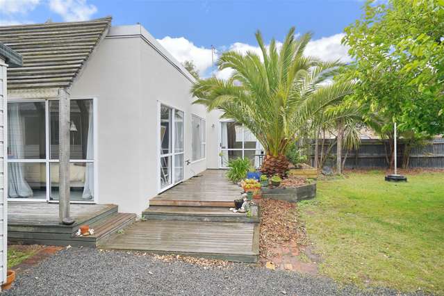 64 Dunns Avenue The Pines Beach_2