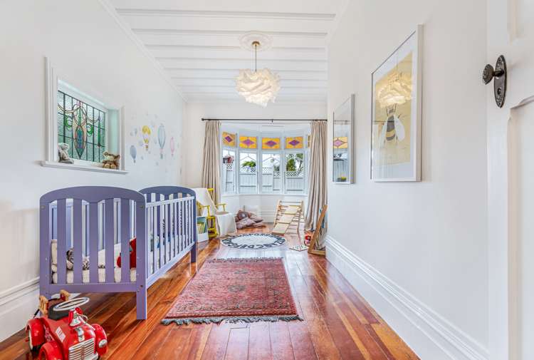 262 Glengarry Road Glen Eden_12