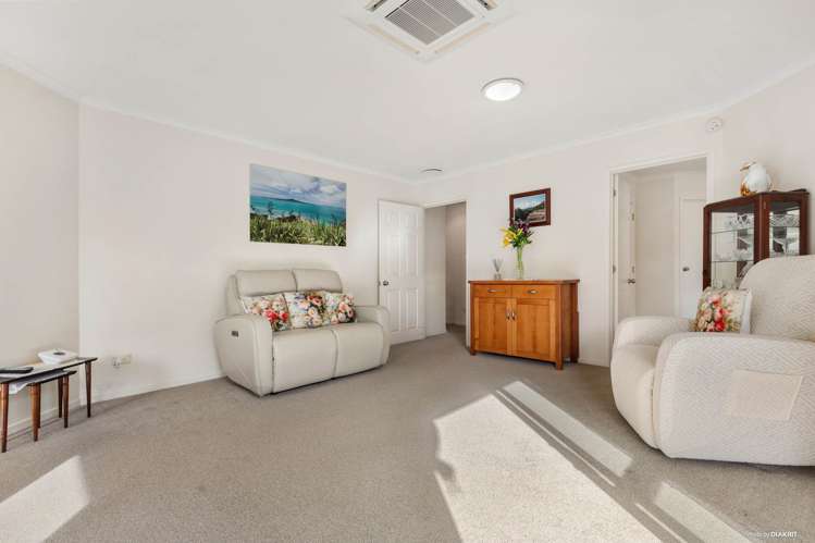 38 Kath Hopper Drive Orewa_8