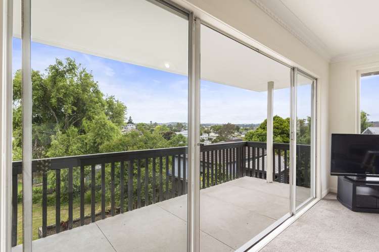 29 Riverhills Avenue Pakuranga Heights_13