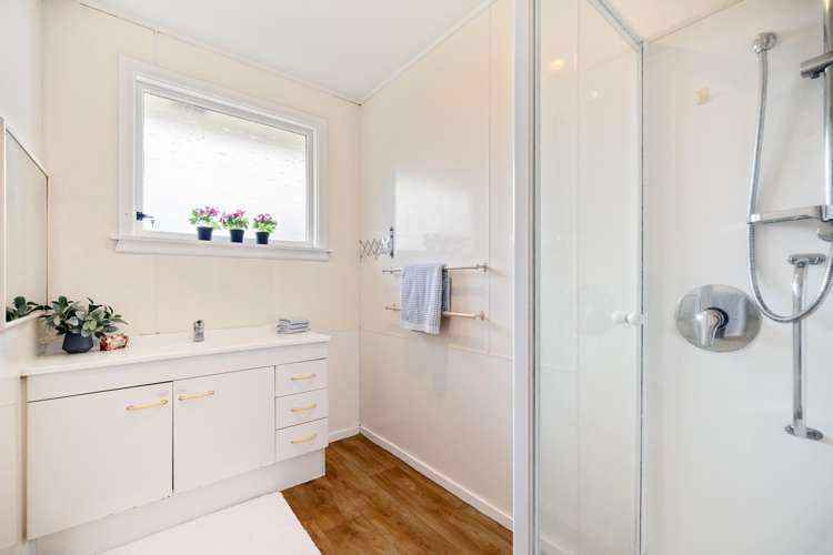 2/4 Apollo Place Papanui_7