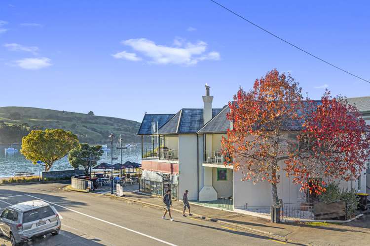 2f Church Street Akaroa_9