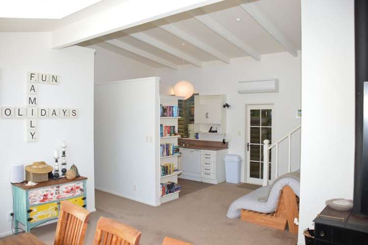 73 Tikao Bay Road Wainui_5