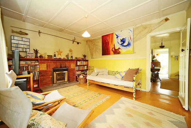 769 Ardgour Road Westland Surrounds_5