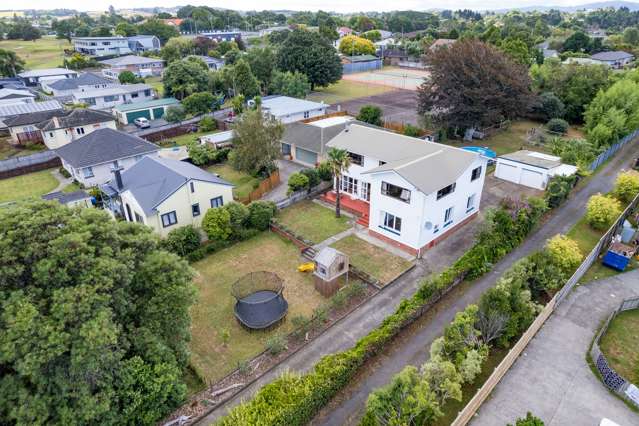 11 Howden Street Waiuku_1