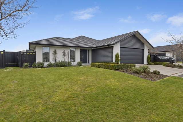 Ultimate Family Living - Ticks Every Box & More!