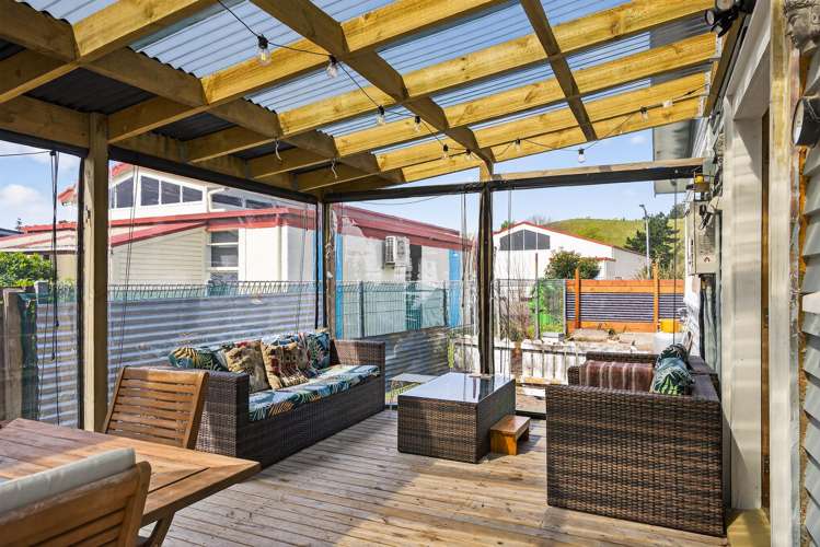 1 Montrose Street Kaiti_9