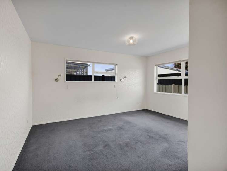 39 Vogel Street Hawera_17
