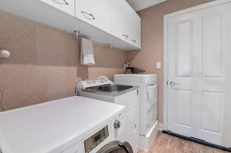 2 Florey Heights Springfield_21