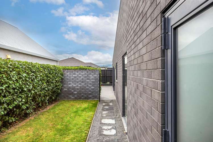 11 Moreton Green Rolleston_6