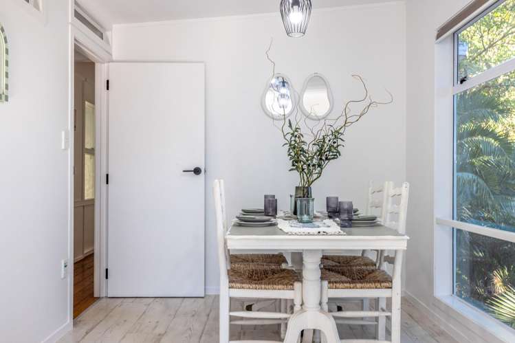 72 Wharf Road Ostend_9