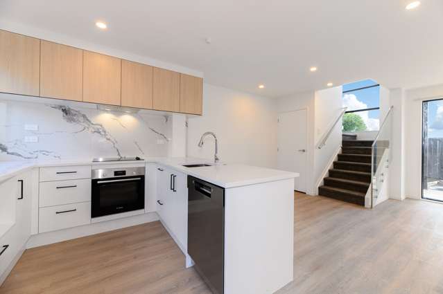 5/60 Triangle Road 11410_3