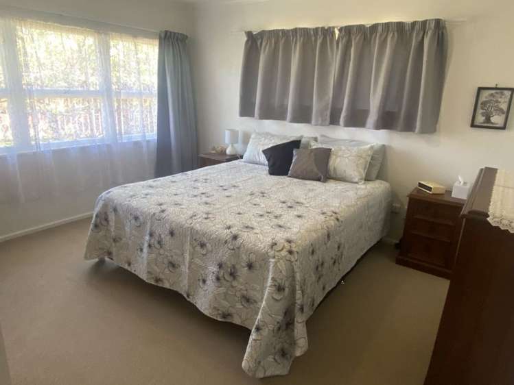 76 Neale Avenue Stoke_7