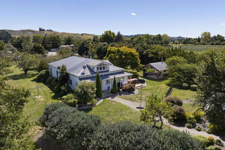 355 Main Rd Spring Grove Wakefield_23