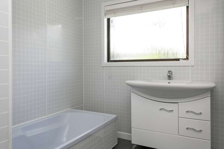 2/23 Rimu Street Taupo_17