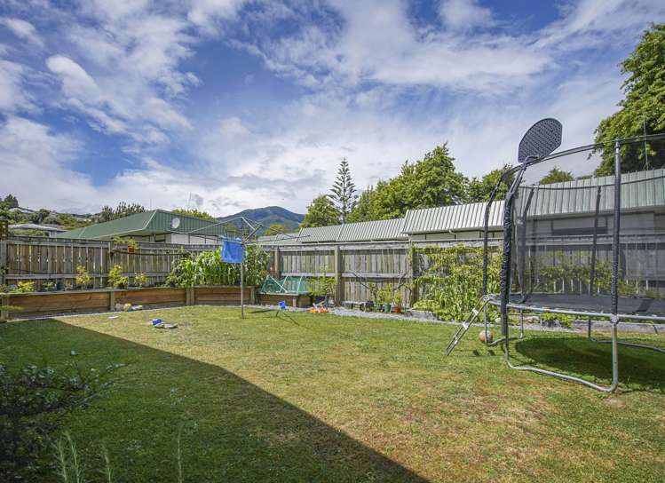 11 Blackwood Street Wakatu_17