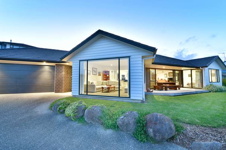32 Grovenor Drive Orewa_2