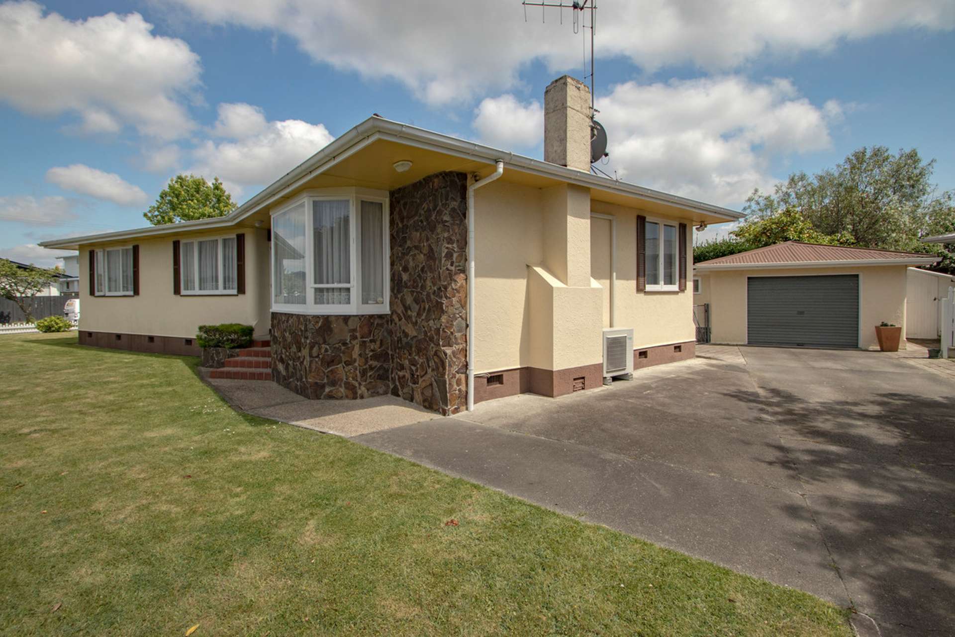 42 Exeter Crescent Pirimai_0