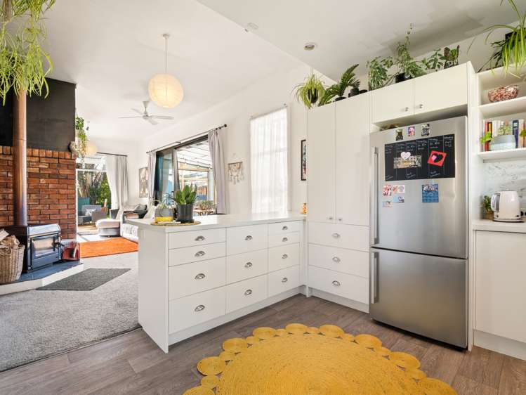 4 Chaucer Street Milton_10