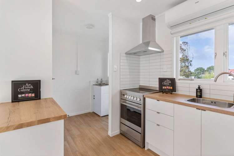 8/27 Nikau Street New Lynn_11