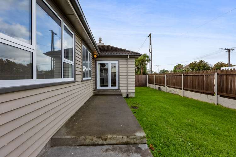 22 Brookes Terrace Waitara_19