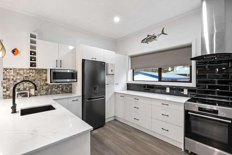 72 Moeraki Road_4
