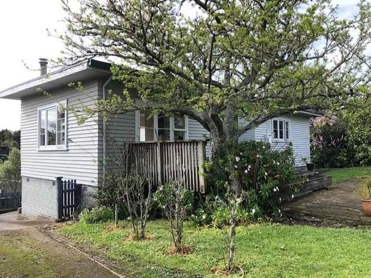 26 Gazelle Avenue_0