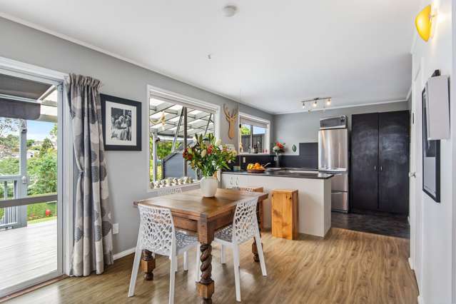 113 Solar Road Glen Eden_4