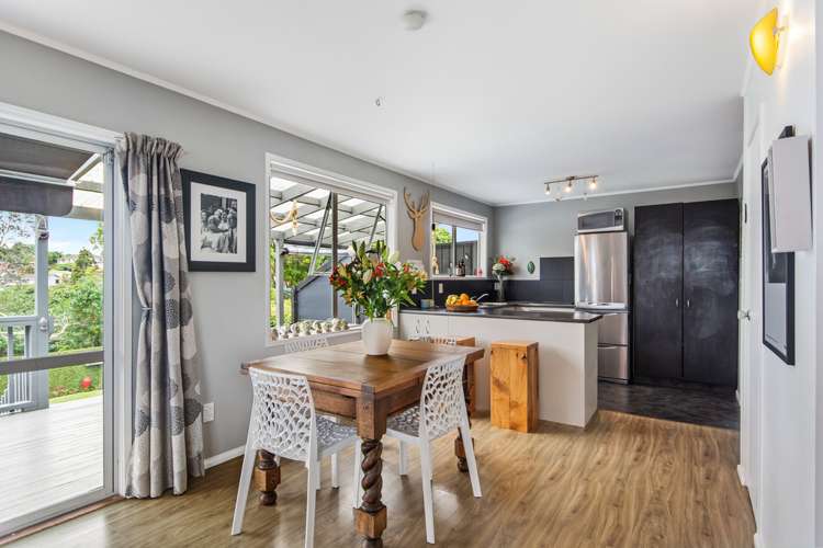113 Solar Road Glen Eden_4