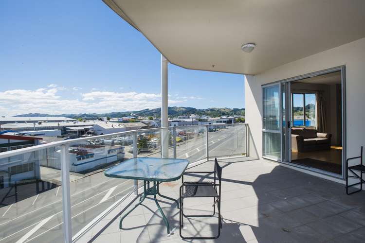 14/90 Customhouse Street Gisborne_8