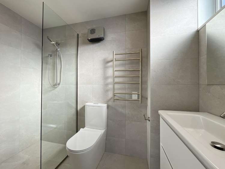 2/126 Roker Street 1535_13