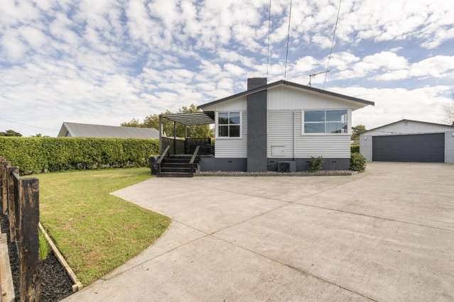 Spacious 4 Bedroom Family Home in Quiet Cul-de-Sac
