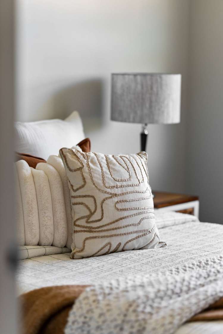 43 Vernon Drive Lincoln_18