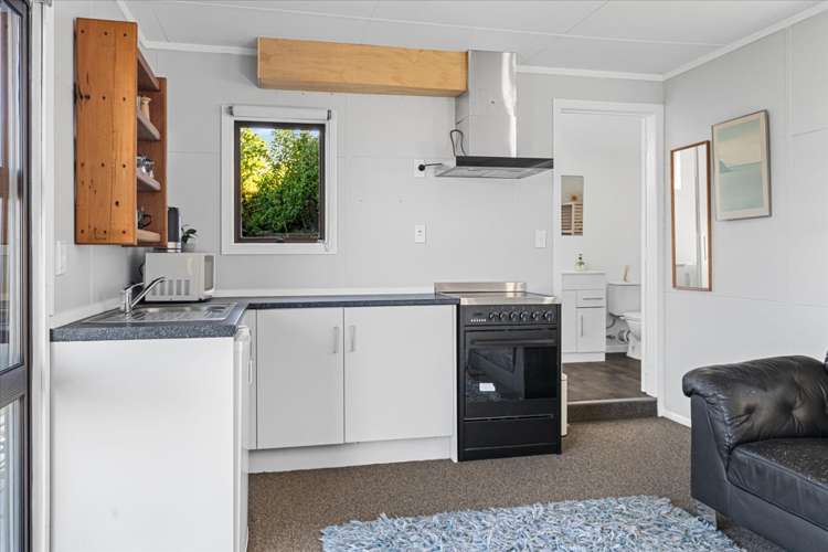 5457 State Highway 3 Mokau_25