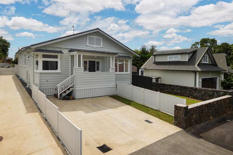 8B Alexis Avenue Mount Albert_26
