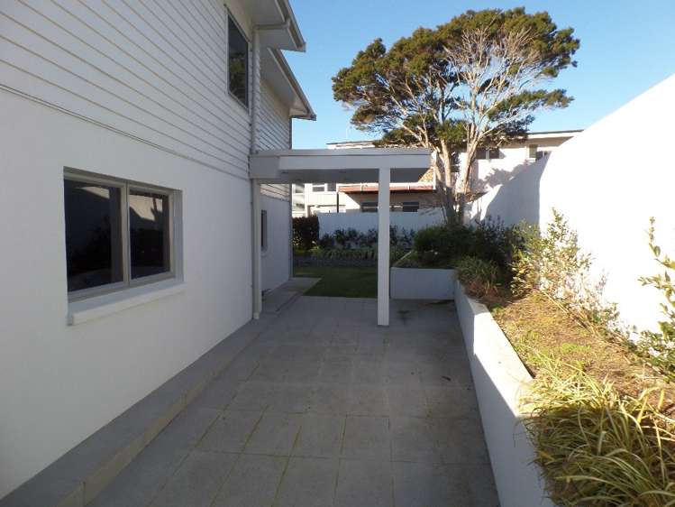 276 Lake Road Hauraki_7