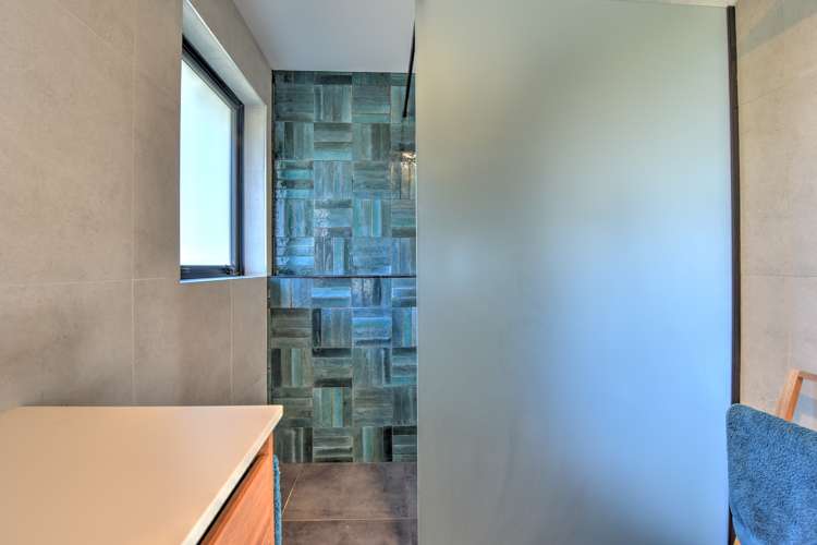 15 Cemetery Road Kuri Bush_32