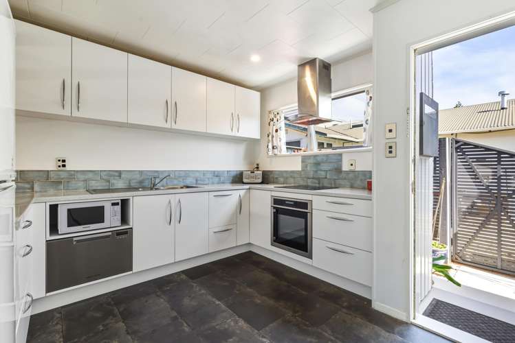 2/68 Tasman Street The Wood_1