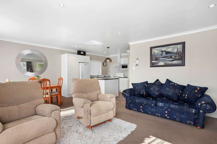 3/1 Frank Evans Place Henderson_8