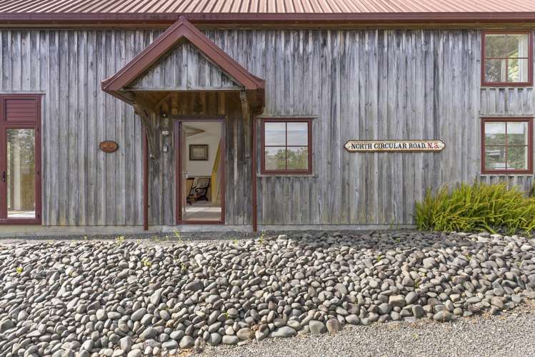 48 Attwood Road Paremoremo_14