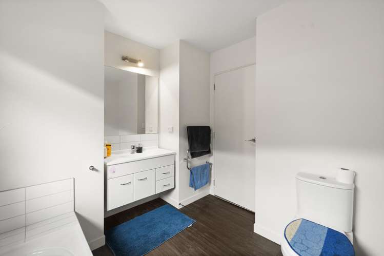 27 Philippe Avenue Yaldhurst_11