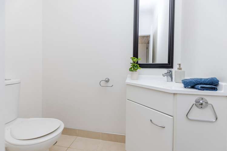 37B Abbotsford Street 3295_4