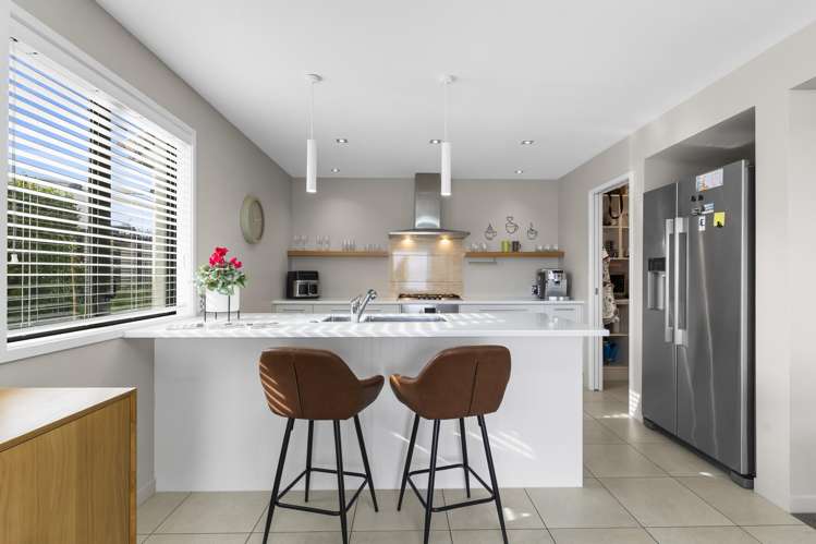 23c Kings Avenue Matua_5