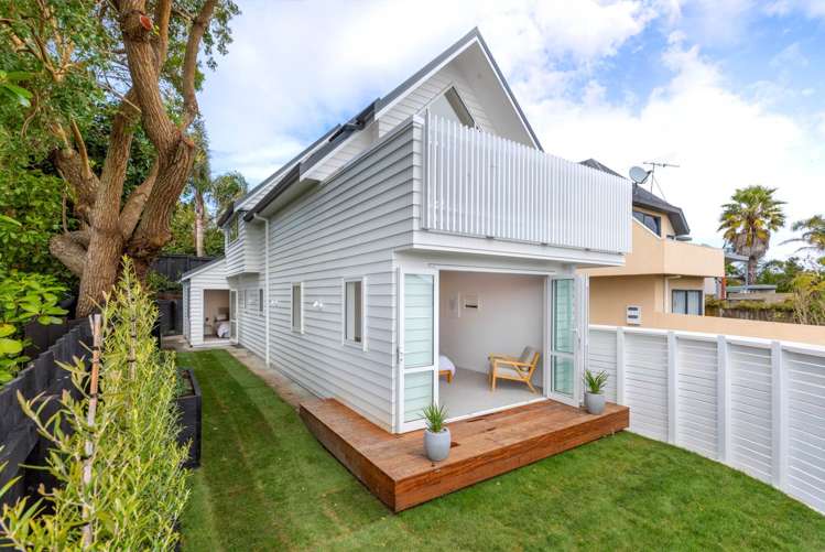 2/14 Peel Street Westmere_12