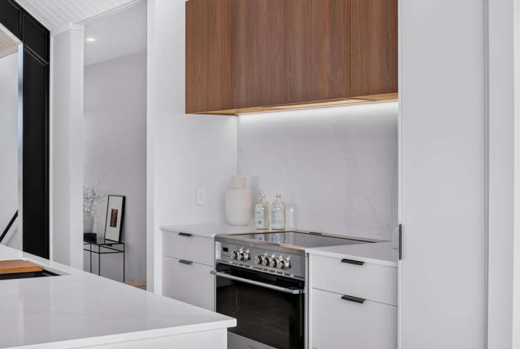 21 Annie Aranui Drive Poraiti_10
