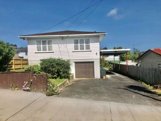 Blockhouse Bay, 3-bedroom family home